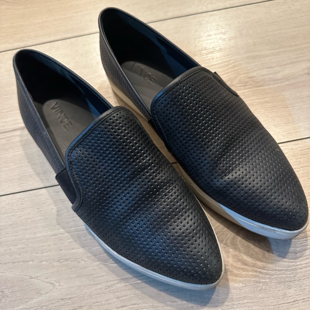 Used Vince shoes women us 6